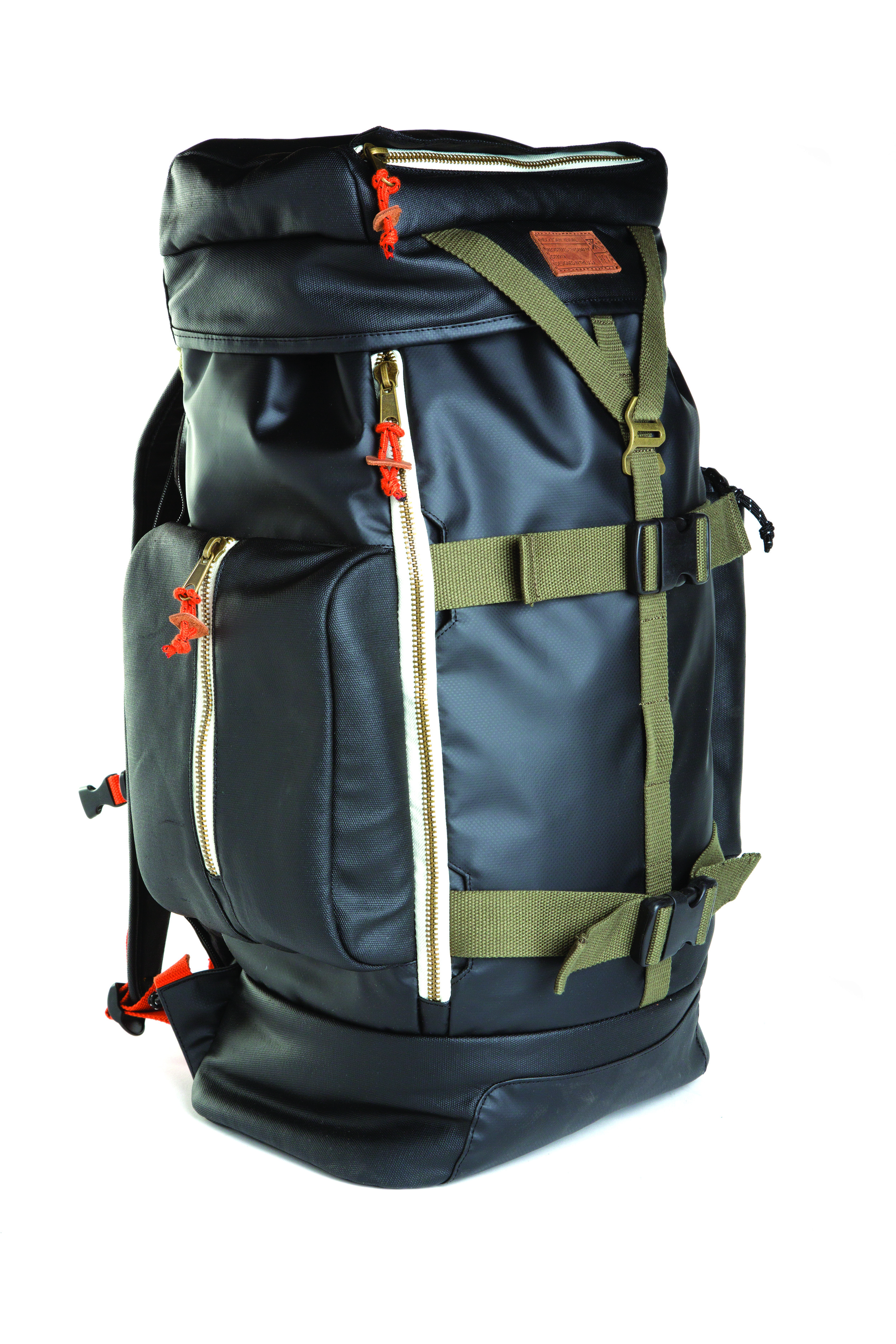 Roark Revival // The Mule Outfitted by Hex   This pack is luxurious and adventurous! Look at the rubberized PV-coated cotton outer shell, the passport pocket, the faux-fur-lined laptop pouch, the hide-able skateboard straps, and the audio port hole. Look at those things!!!  $180 //  roarkrevival.com  //&nbsp;Made in China